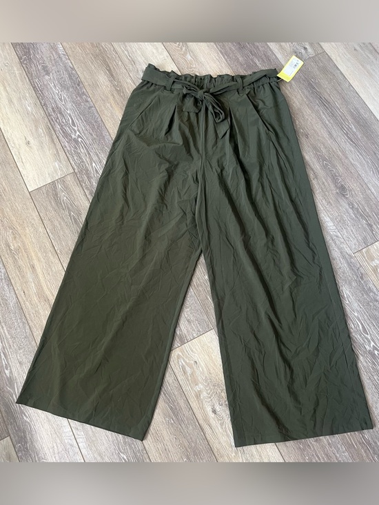 all in motion Pants - NWT all in motion Olive Green Wide-Leg Paperbag Pants with Tie
